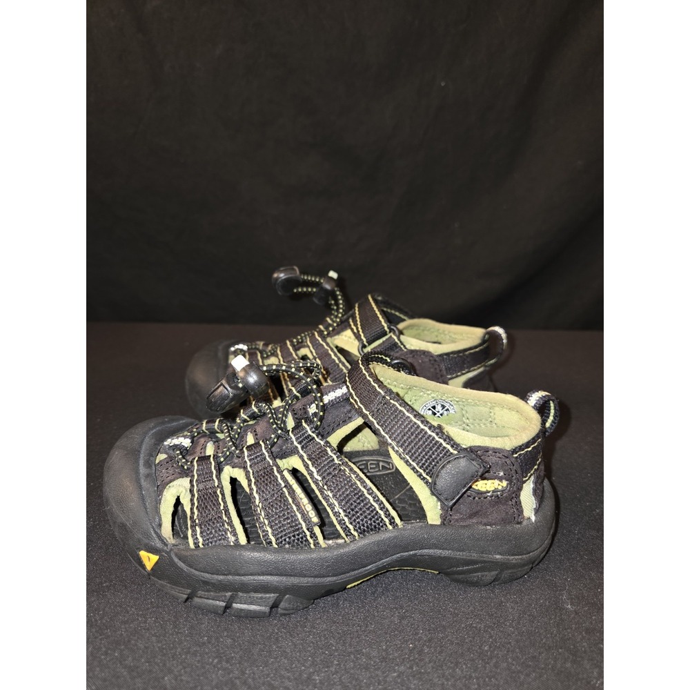 Keen Sandals Newport H2 Fisherman Hiking Water Shoes‎ Kids Size 10 Black Lime - Picture 4 of 7
